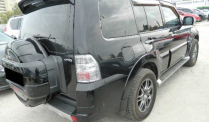 Mitsubishi Pajero Wagon 2011