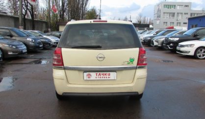 Opel Zafira 2011