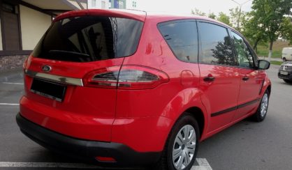 Ford S-Max 2012