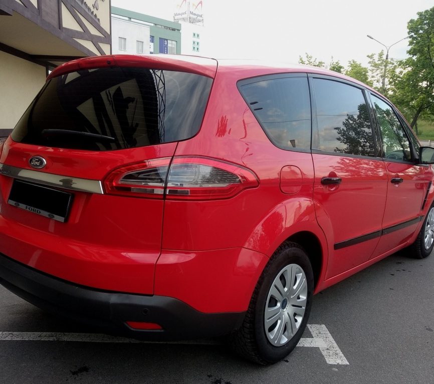 Ford S-Max 2012