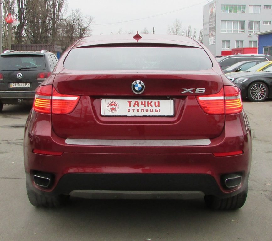 BMW X6 2011