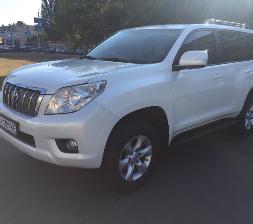 Toyota Land Cruiser Prado 2011