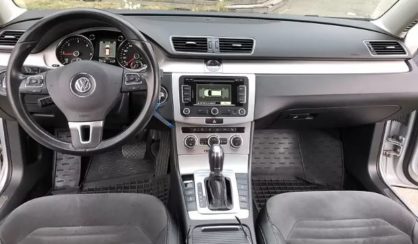 Volkswagen Passat B7 2012