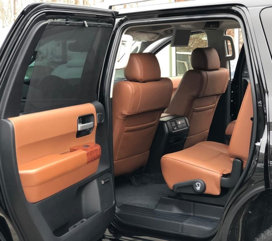 Toyota Sequoia 2018