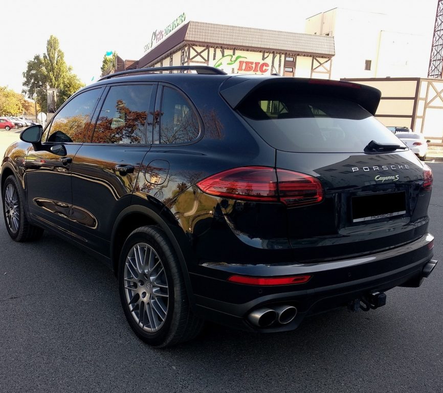 Porsche Cayenne 2016