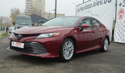 Toyota Camry 2018