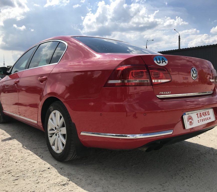 Volkswagen Passat B7 2011