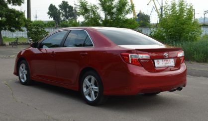 Toyota Camry 2013