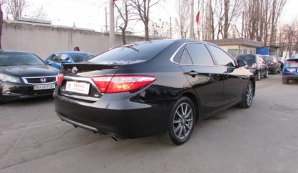 Toyota Camry 2016