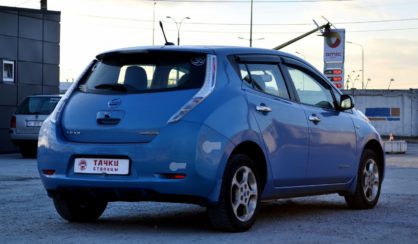 Nissan Leaf 2011