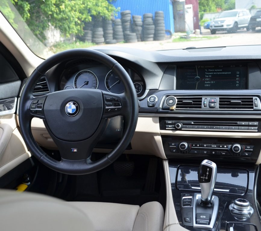 BMW 5 Series 2012