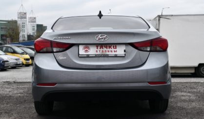 Hyundai Elantra 2015