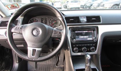 Volkswagen Passat B7 2012