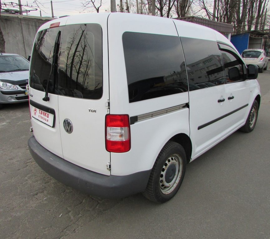 Volkswagen Caddy пасс. 2005