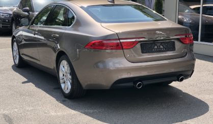 Jaguar XF 2016