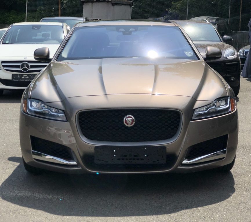 Jaguar XF 2016