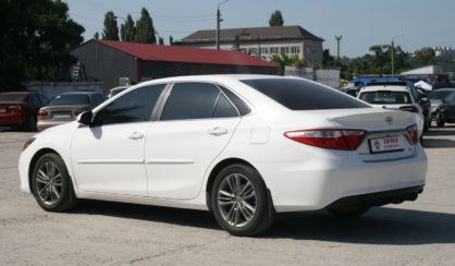 Toyota Camry 2015