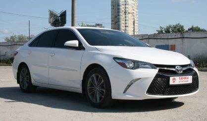 Toyota Camry 2015