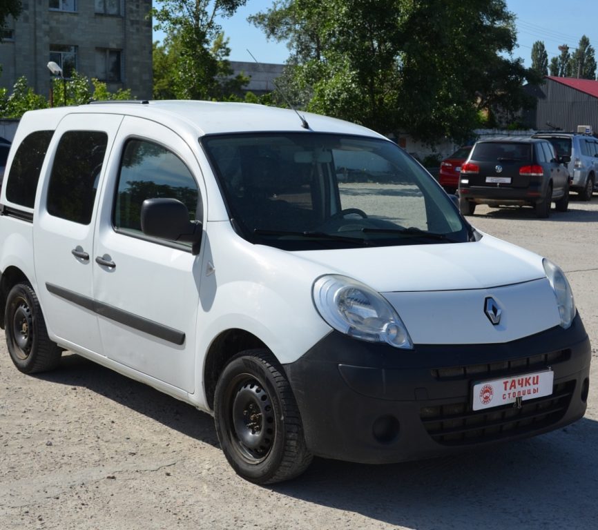 Renault Kangoo пасс. 2011