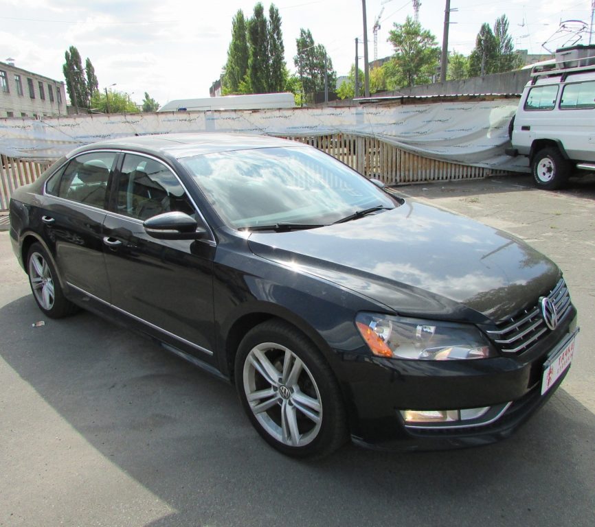 Volkswagen Passat B7 2012