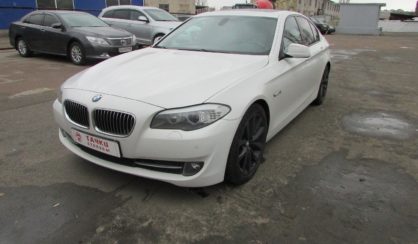 BMW 5 Series 2011