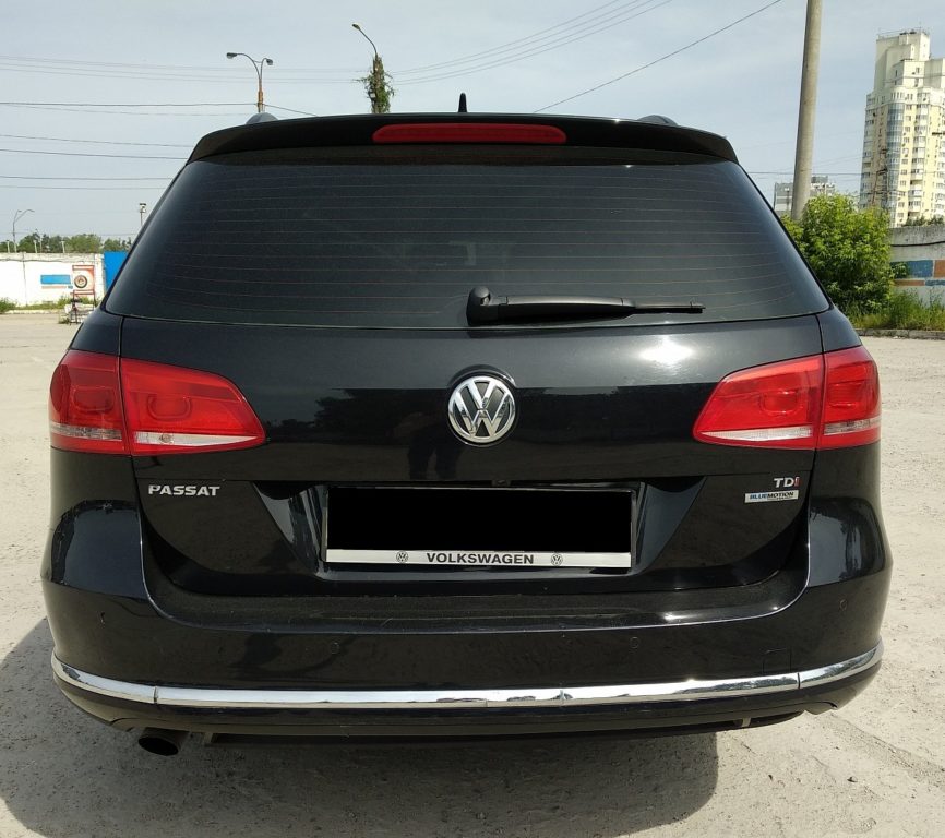 Volkswagen Passat B7 2011