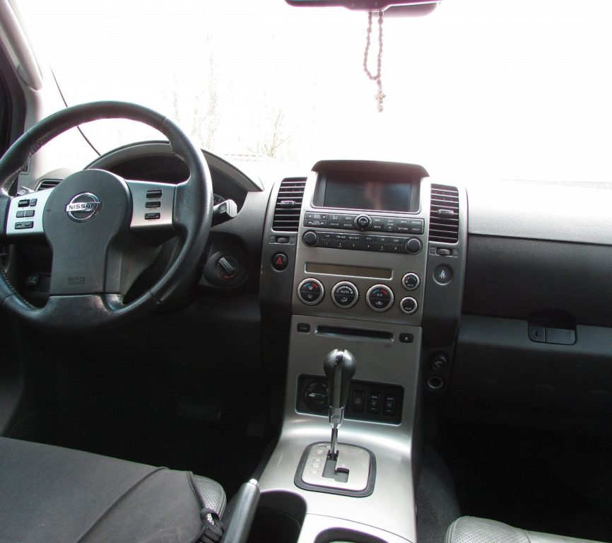 Nissan Pathfinder 2006