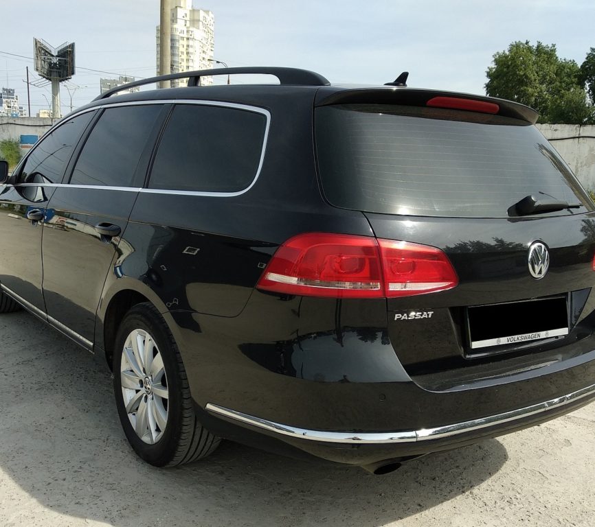 Volkswagen Passat B7 2011