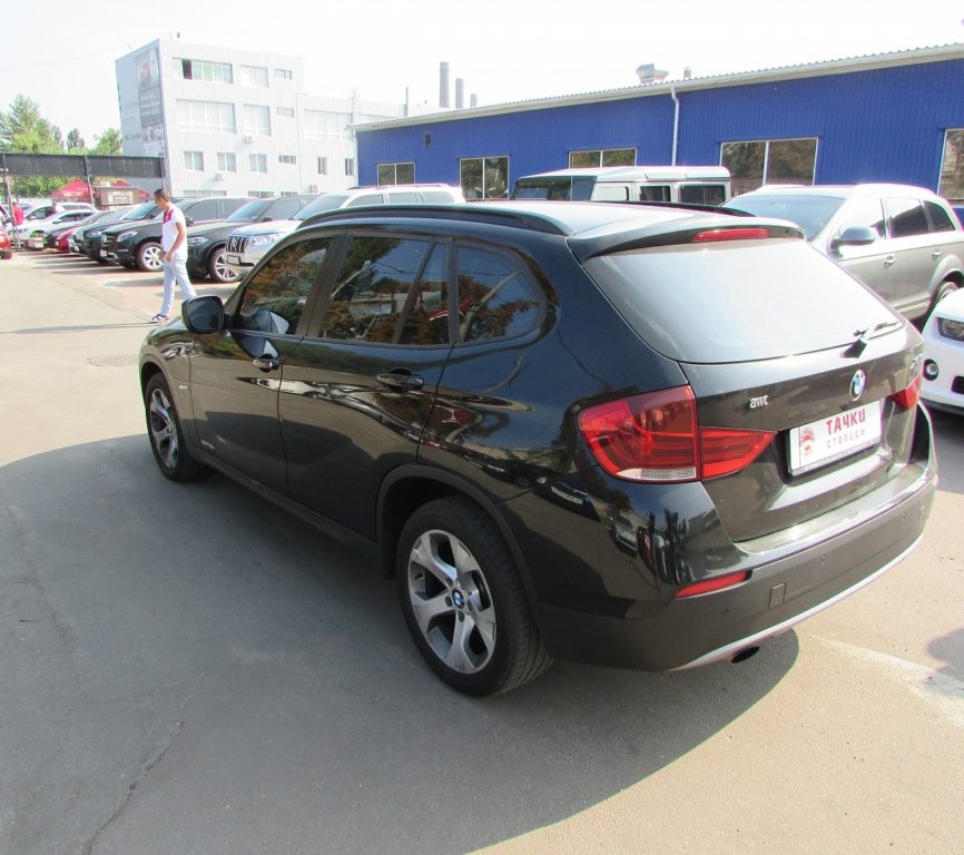 BMW X1 2011