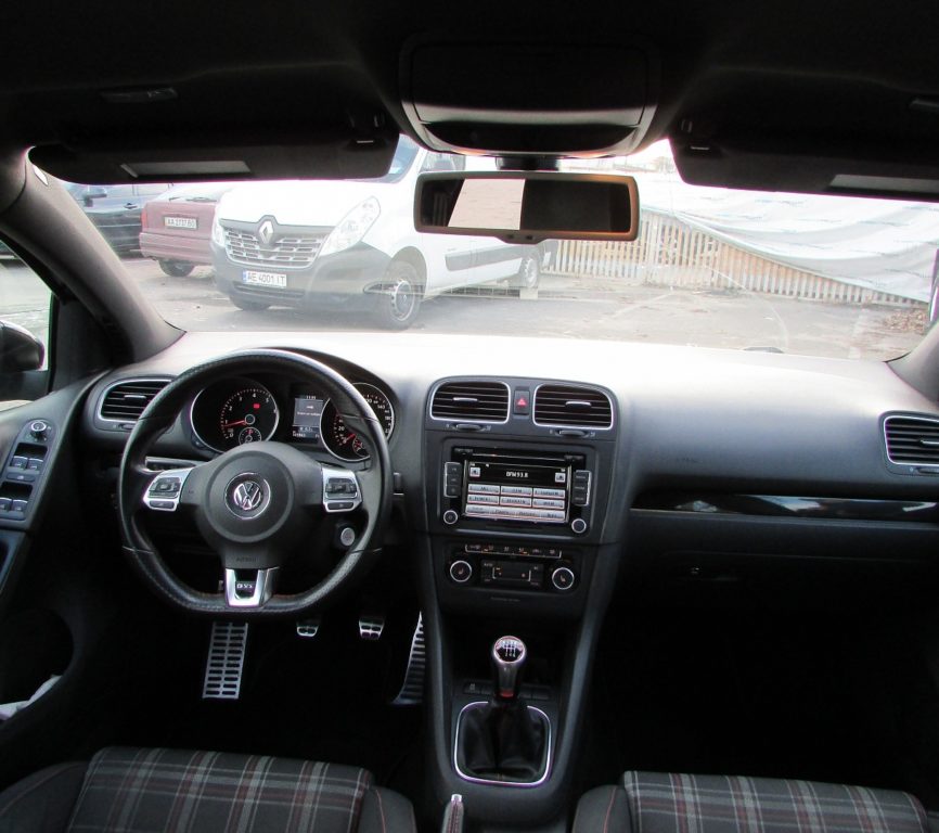 Volkswagen Golf GTI 2012