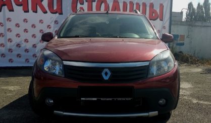 Renault Sandero 2012