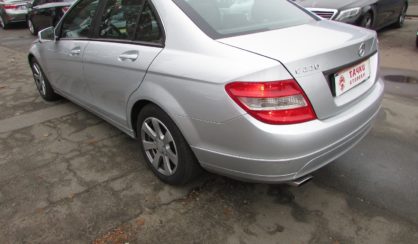 Mercedes-Benz C-Class 2010