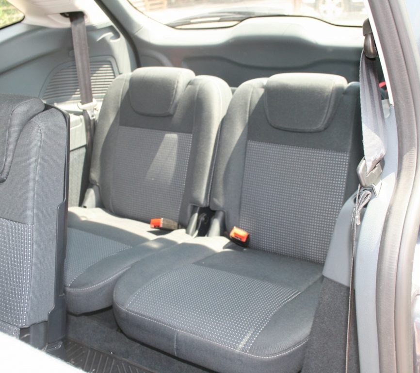 Ford C-Max 2012