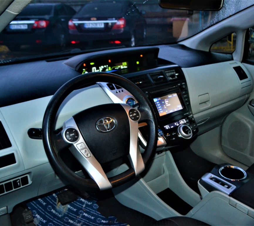 Toyota Prius 2012