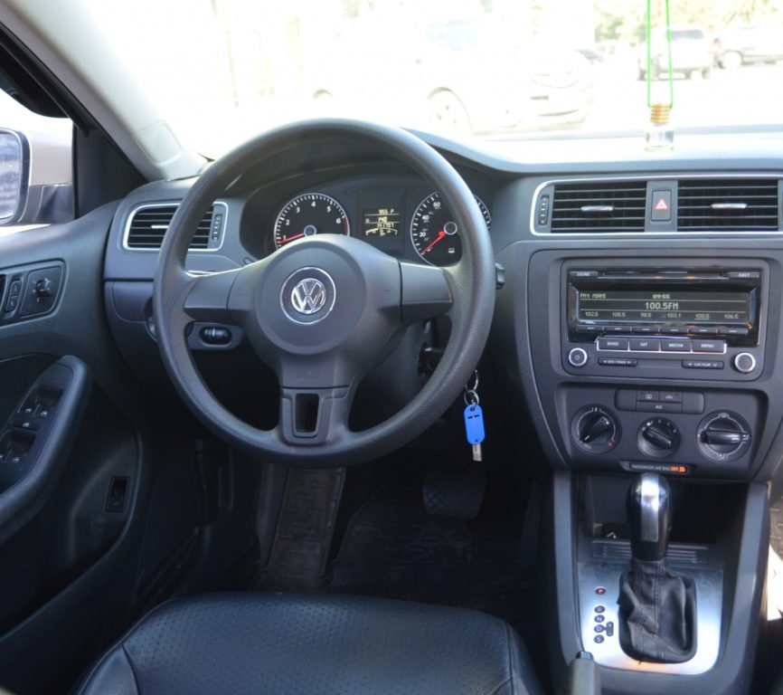 Volkswagen Jetta 2014