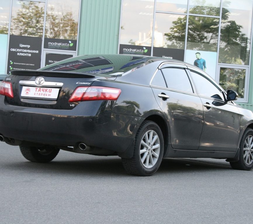 Toyota Camry 2010