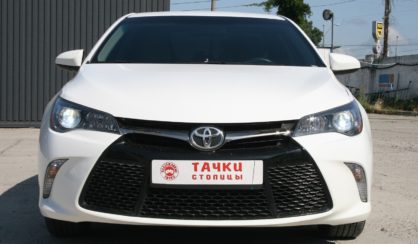 Toyota Camry 2015