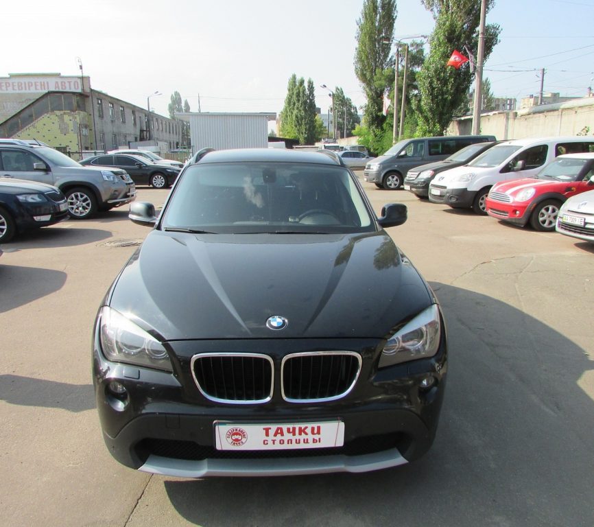 BMW X1 2011