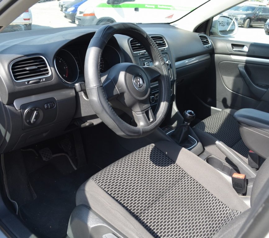 Volkswagen Golf VI 2011