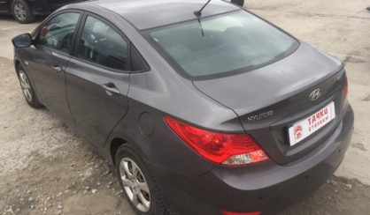 Hyundai Accent 2012