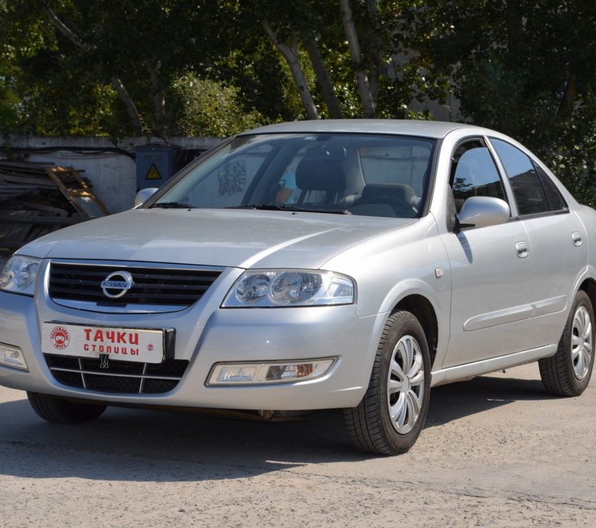 Nissan Almera 2010