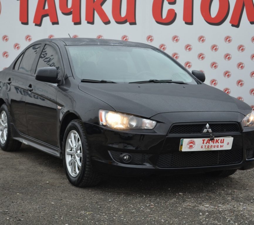 Mitsubishi Lancer X 2011