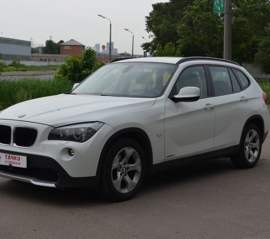 BMW X1 2011