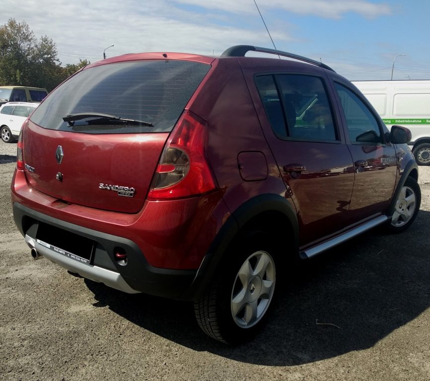 Renault Sandero 2012