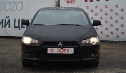 Mitsubishi Lancer X 2011