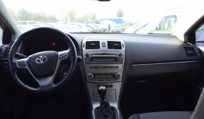 Toyota Avensis 2011