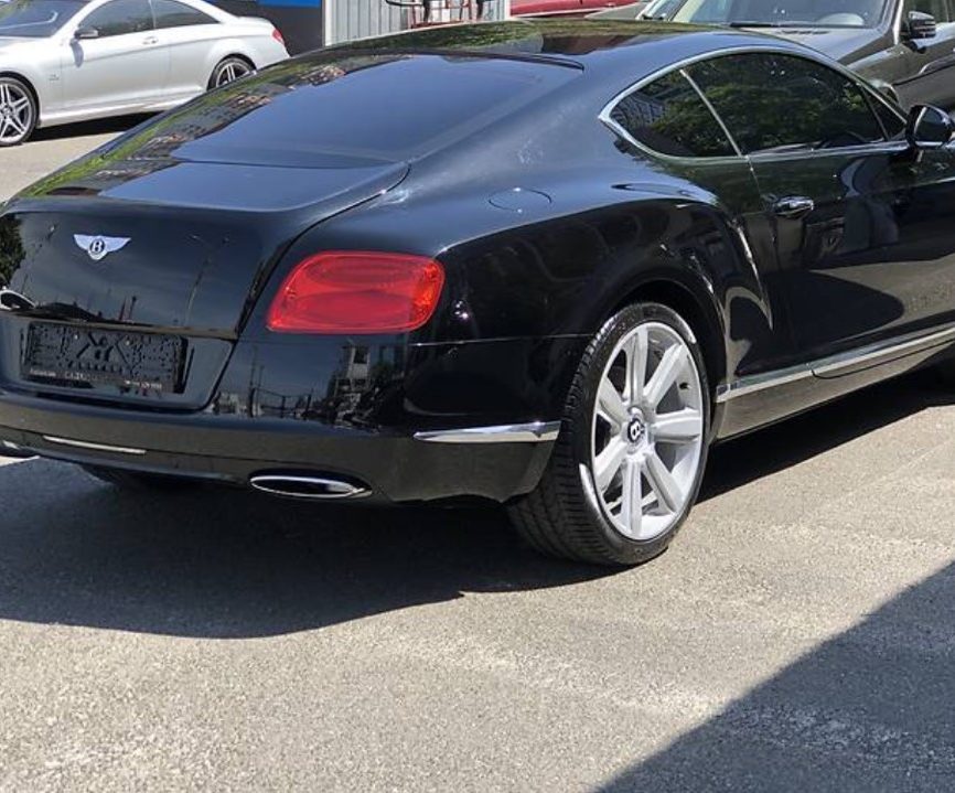 Bentley Continental GT 2012