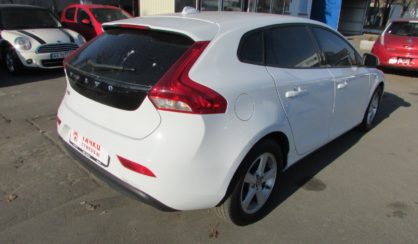 Volvo V40 2013