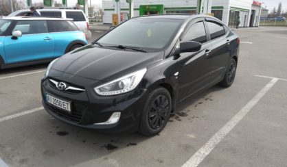 Hyundai Accent 2013