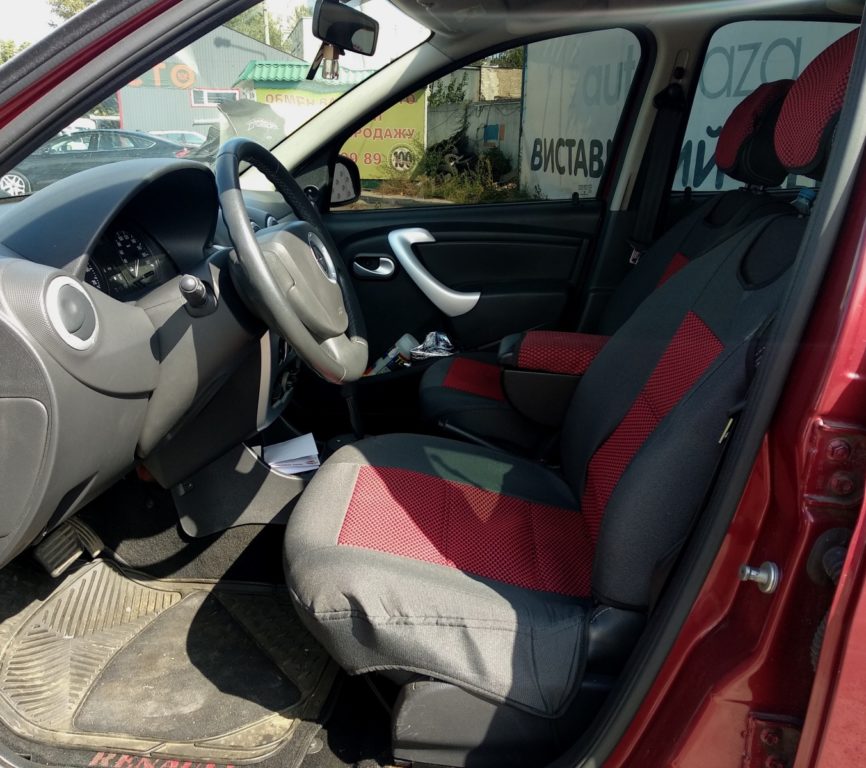 Renault Sandero 2012